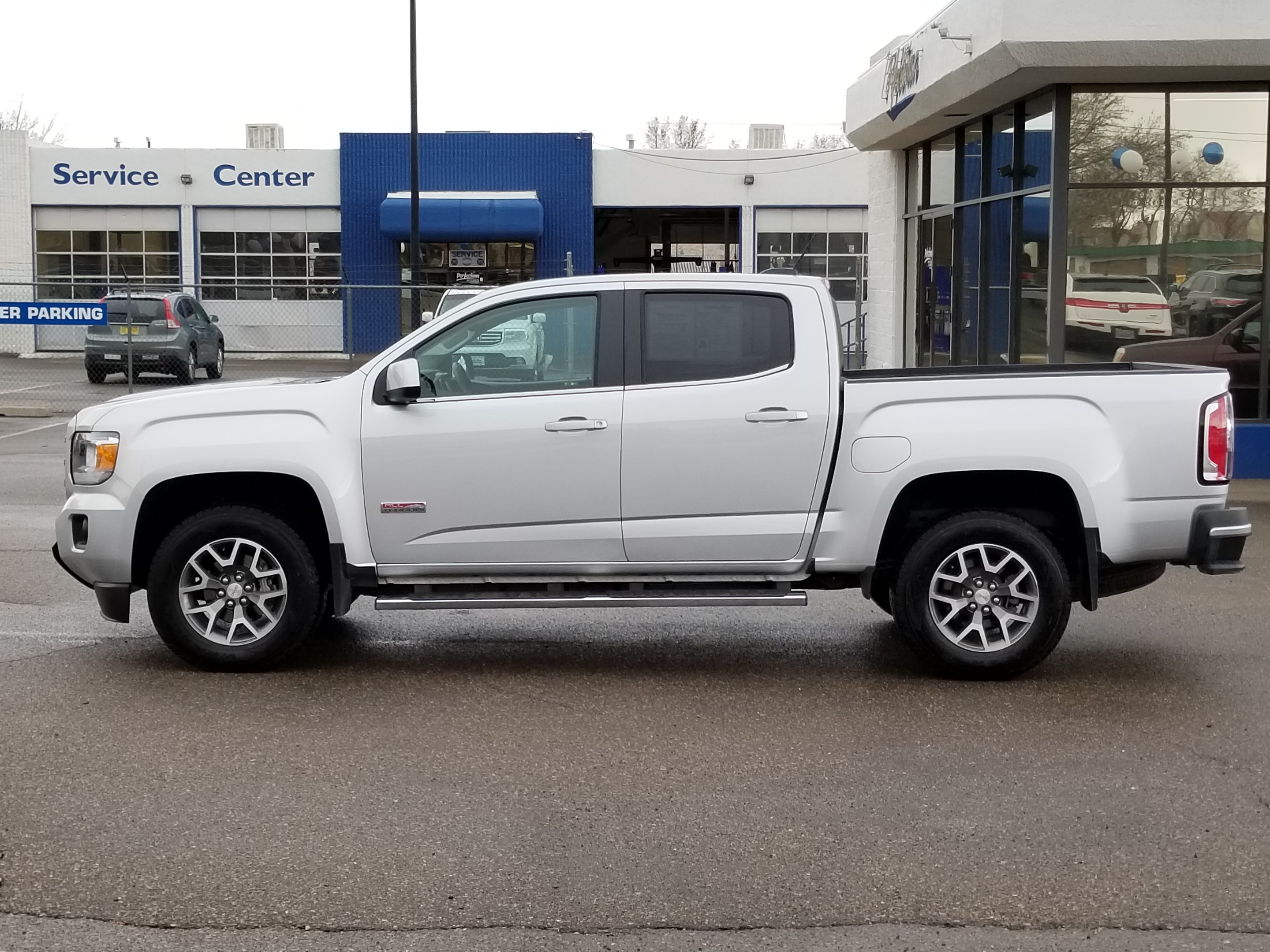 Pre-Owned 2018 GMC Canyon 4WD All Terrain w/Cloth Crew Cab Pickup in ...