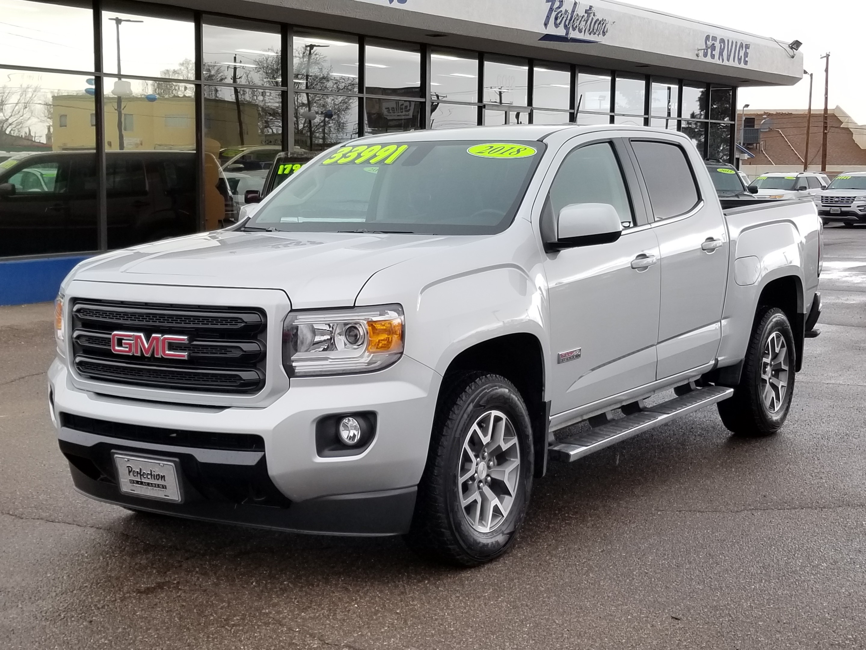 Pre-Owned 2018 GMC Canyon 4WD All Terrain w/Cloth Crew Cab Pickup in ...