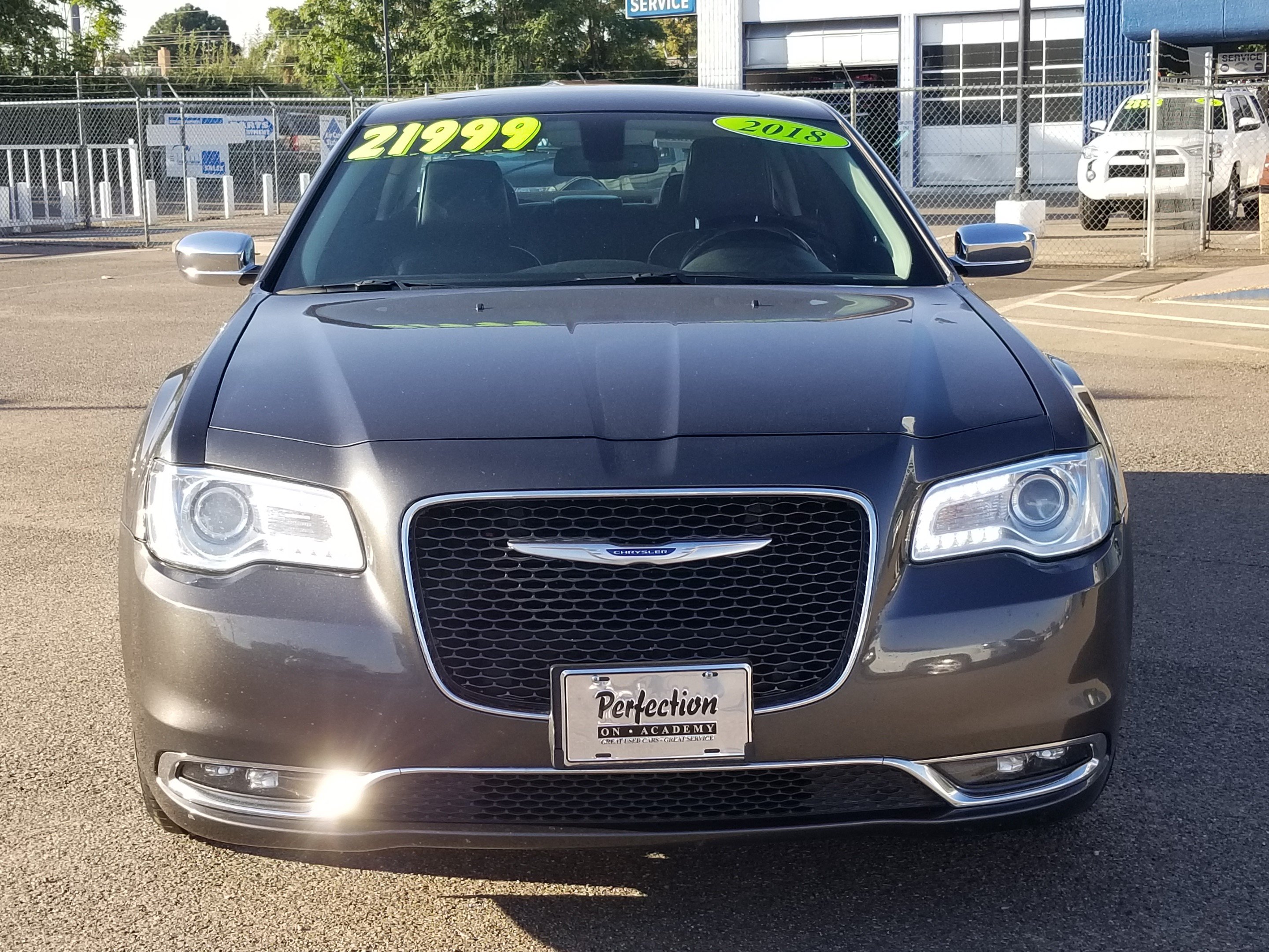 PreOwned 2018 Chrysler 300 Limited 4dr Car in Albuquerque