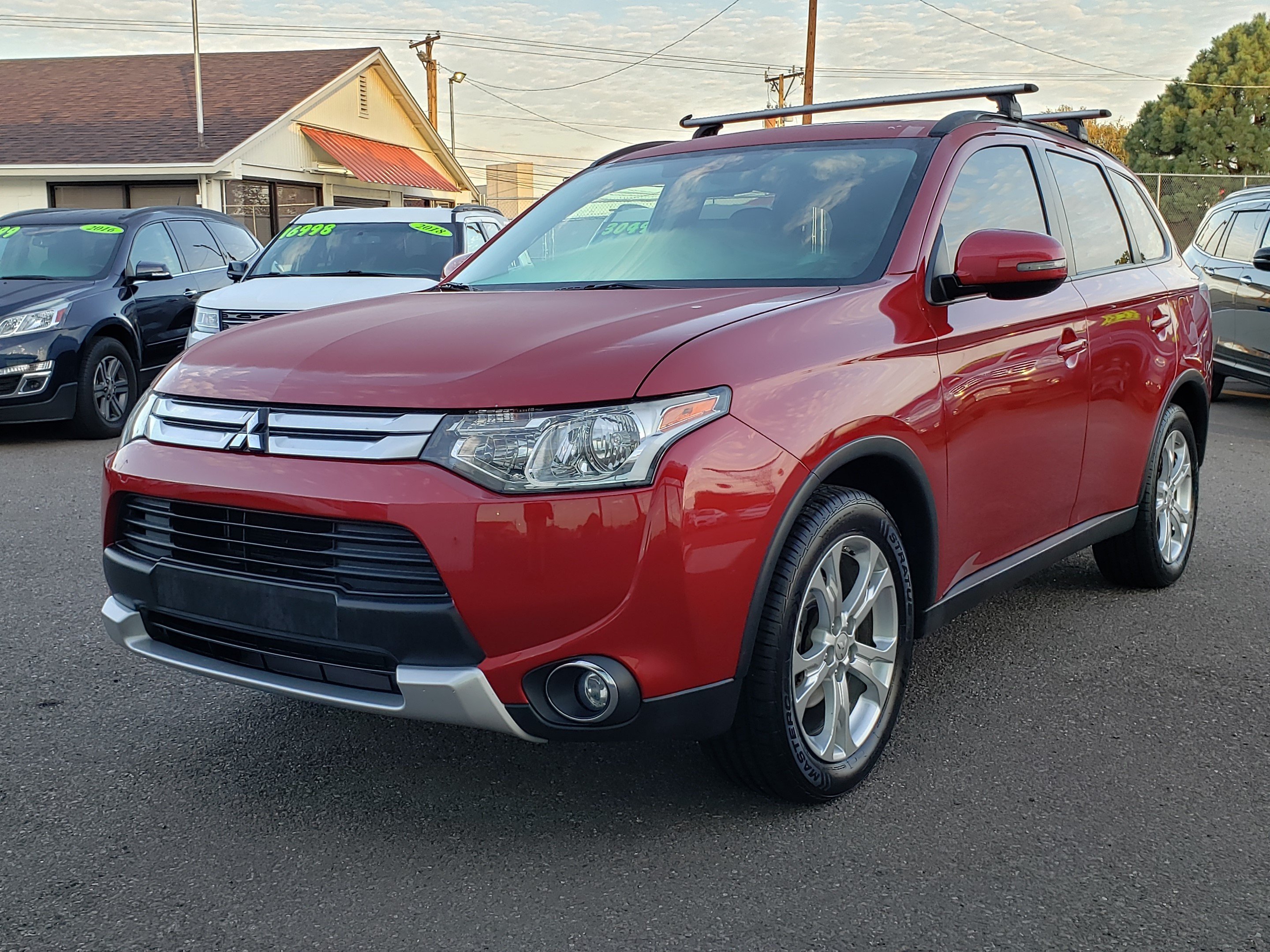 Mitsubishi outlander 2015 года